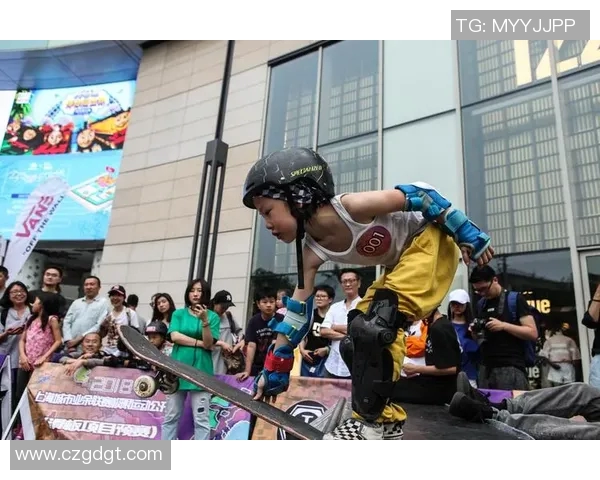 成都极限运动队与武汉极限运动队赛后状态全面分析与复盘 成都极限运动队与武汉极限运动队赛后状态全面分析与复盘