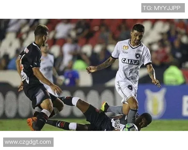 戈亚斯与格雷米奥激战正酣谁能在这场对决中笑到最后