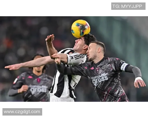 日本与意大利足球队的精彩对决回顾与分析