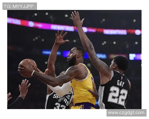 湖人对阵马刺精彩直播回放及赛后分析尽在雨燕平台