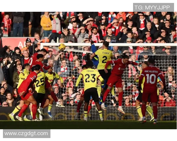 利物浦与巴萨激战成名场面进球回顾与精彩瞬间分析