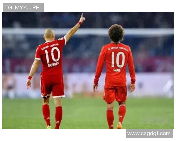 罗本与范佩西的巅峰对决谁才是足球场上的真正王者 罗本与范佩西的巅峰对决谁才是足球场上的真正王者