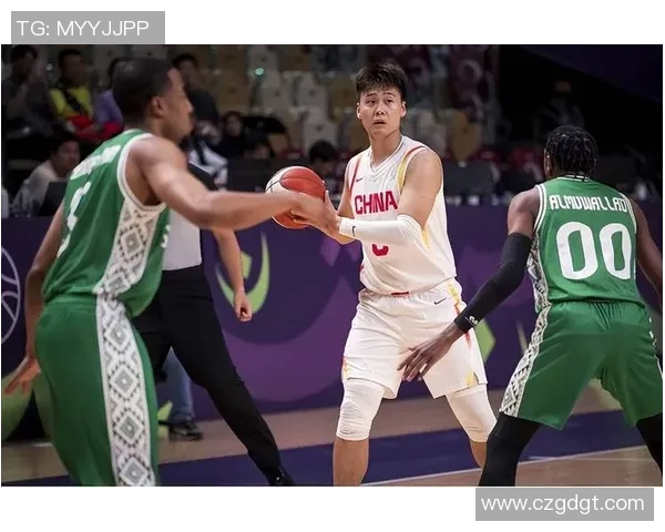 赵睿引领新时代篮球风潮展现年轻球员的无限潜力与拼搏精神