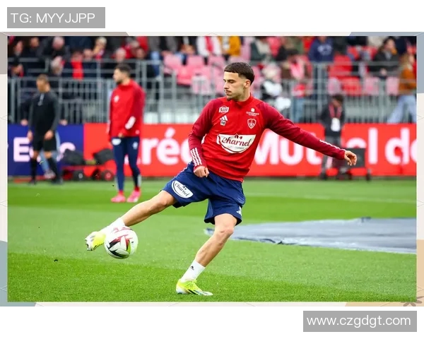 迪安与布雷斯特的激烈对决谁能在赛场上笑到最后