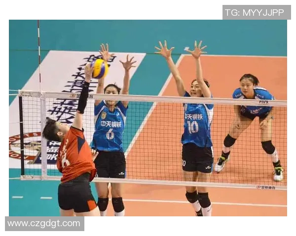 女排联赛江苏队与浙江队激战正酣精彩瞬间引人瞩目